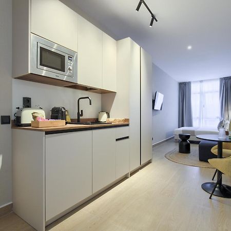 Dobo Madrid Murillo Bagian luar foto