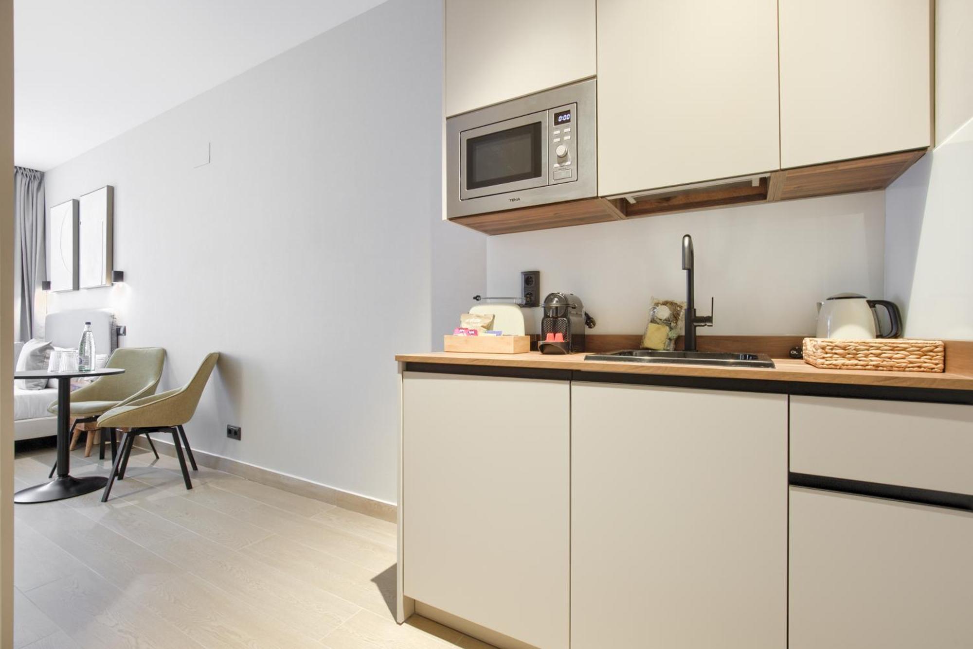 Dobo Madrid Murillo Bagian luar foto